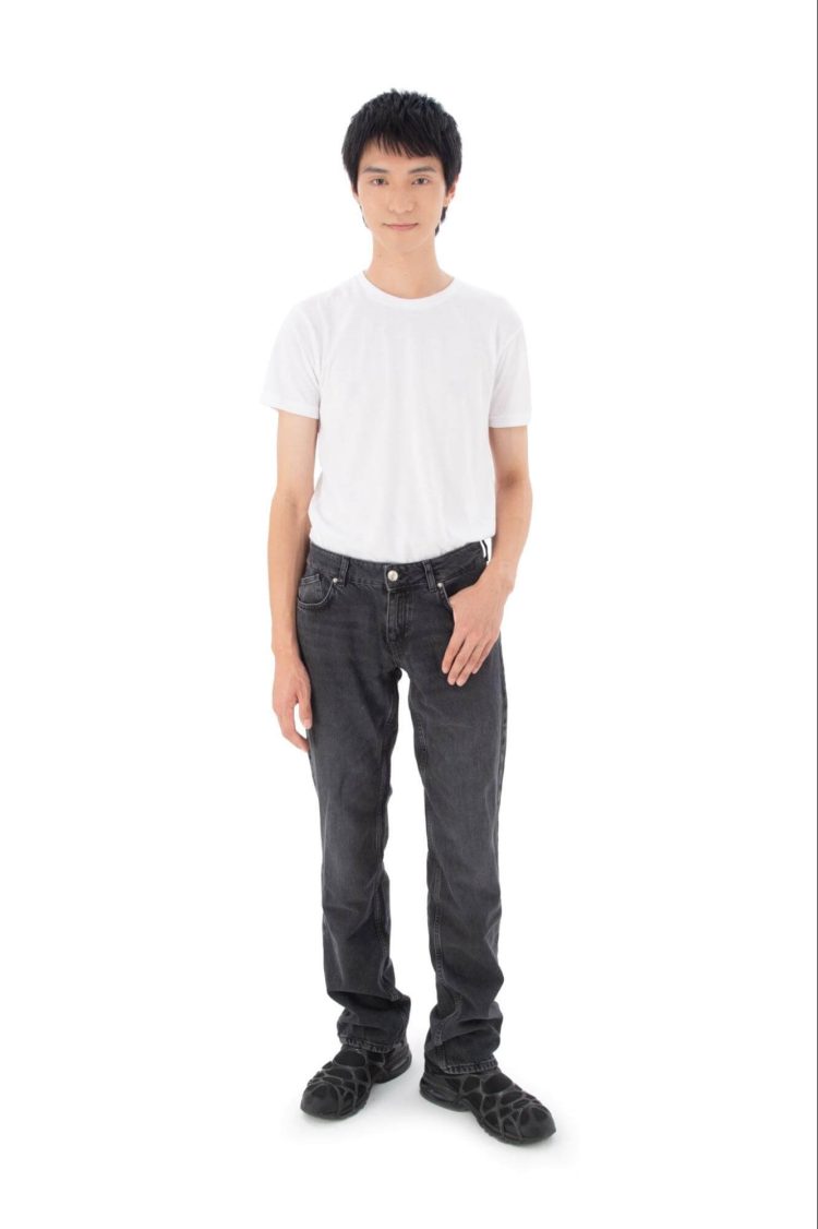 男性の宣材写真に適した服装は？声優・タレントなど職種別のおすすめを紹介12